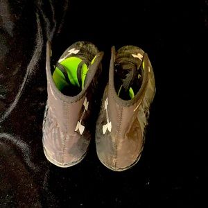 Men’s Underarmour cleats